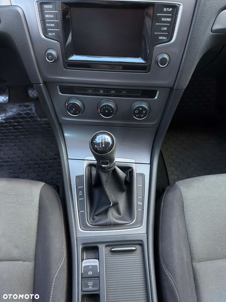 Volkswagen Golf Variant 1.6 TDI BMT Comfortline - 8