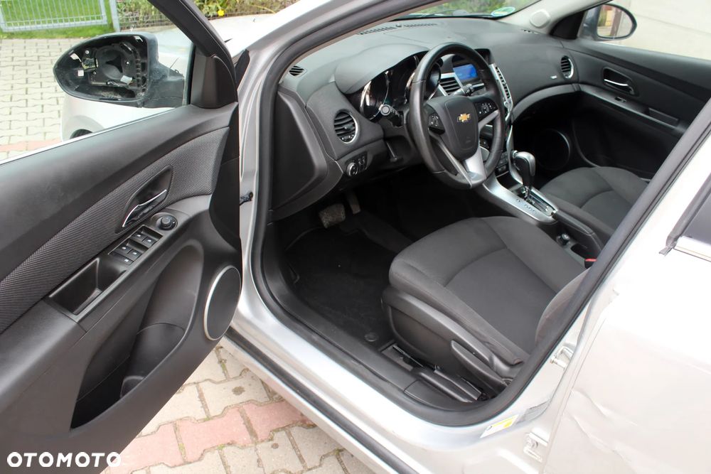 Chevrolet Cruze 1.8 LT+ - 5