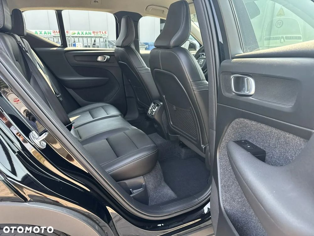 Volvo XC 40 T3 Inscription - 18