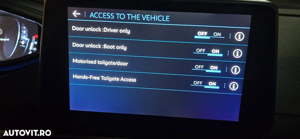 Peugeot 3008 1.2 PureTech 130 EAT8 Allure Pack - 37