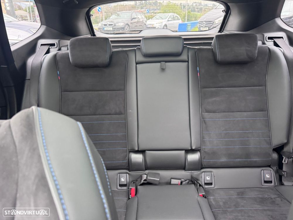 BMW iX1 xDrive30 M Sport Pack - 19