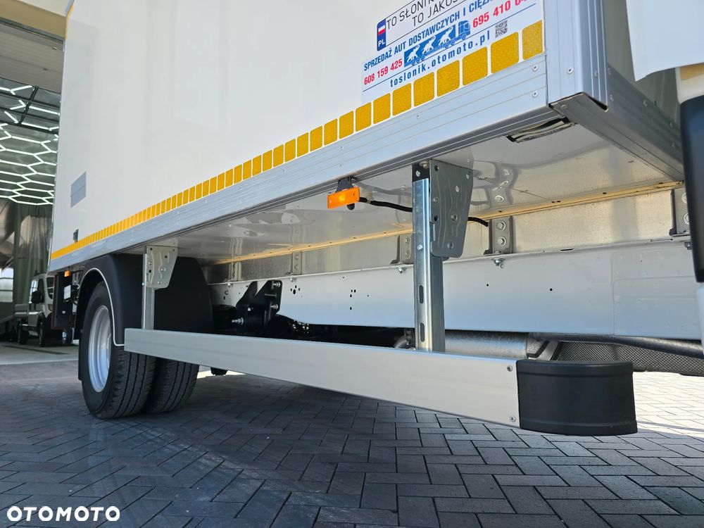 Ford TRANSIT 350-170 IZOTERMA WINDA 750Kg 48 Tyś Km SERWIS ASO FORD DO OSTATNIEGO Km SALON PL STAN JAK NOWY TEMPOMAT KLIMA ELKTRYKA ASYSTEN KIEROWCY WZMOCNIONE TYLNE ZAWIESZENIE RESOR + PODUSZKI PNEŁMATYCZNE - 26