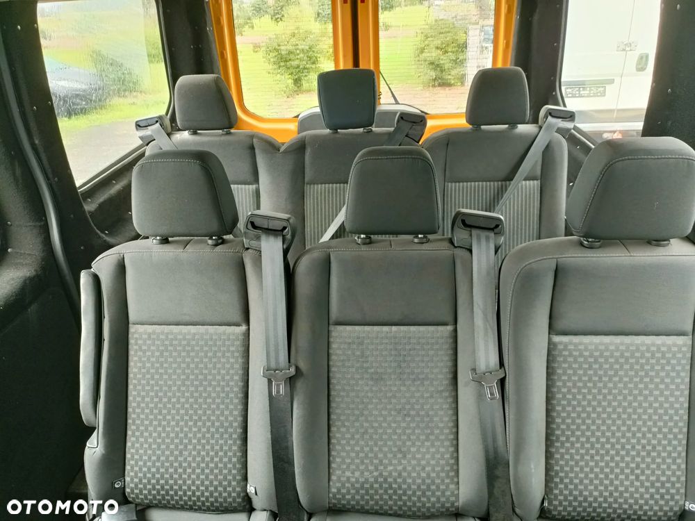 Ford Transit - 15