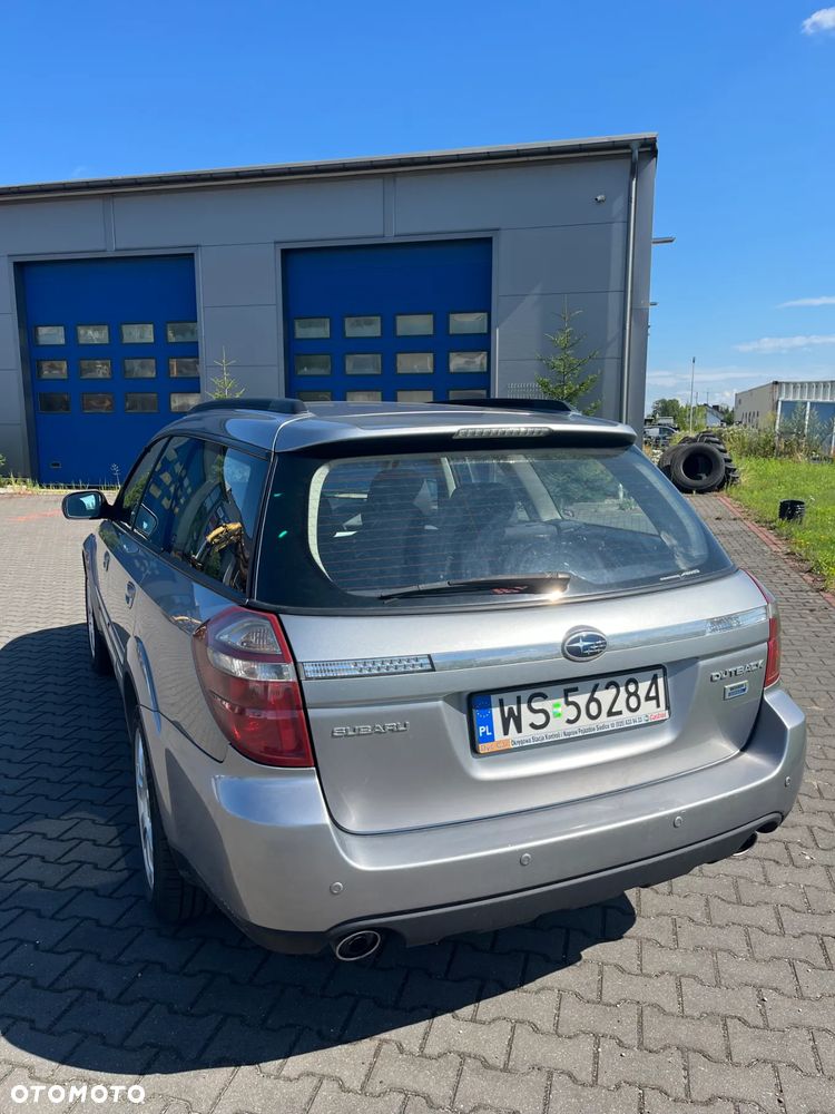 Subaru Legacy - 6