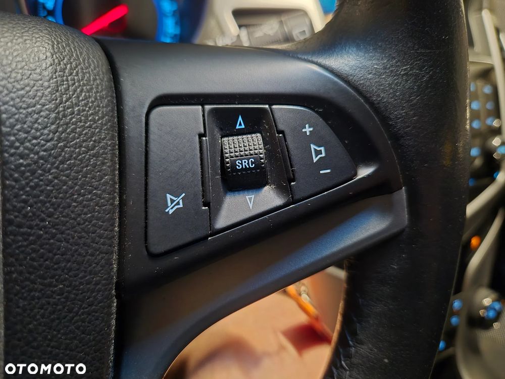 Chevrolet Cruze 1.8 LT - 36