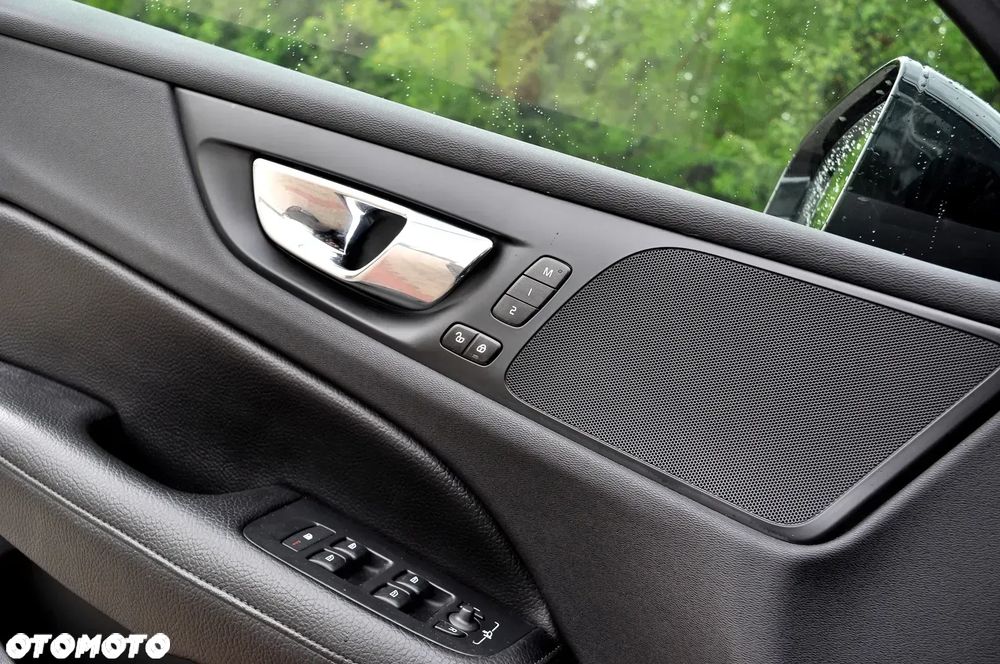 Volvo S60 - 23
