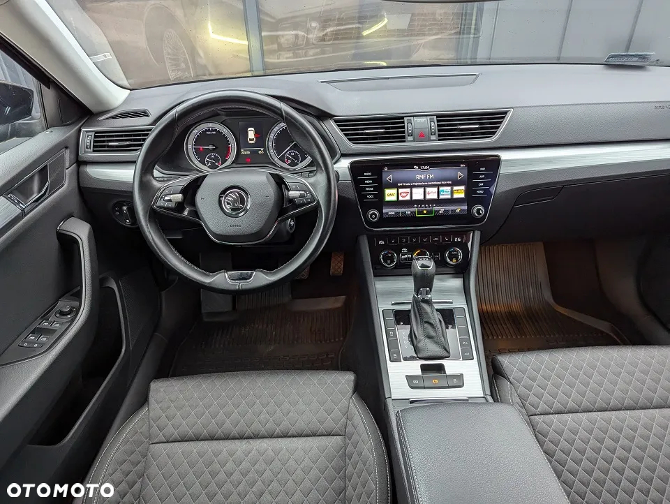 Skoda Superb 2.0 TDI SCR Style DSG - 17