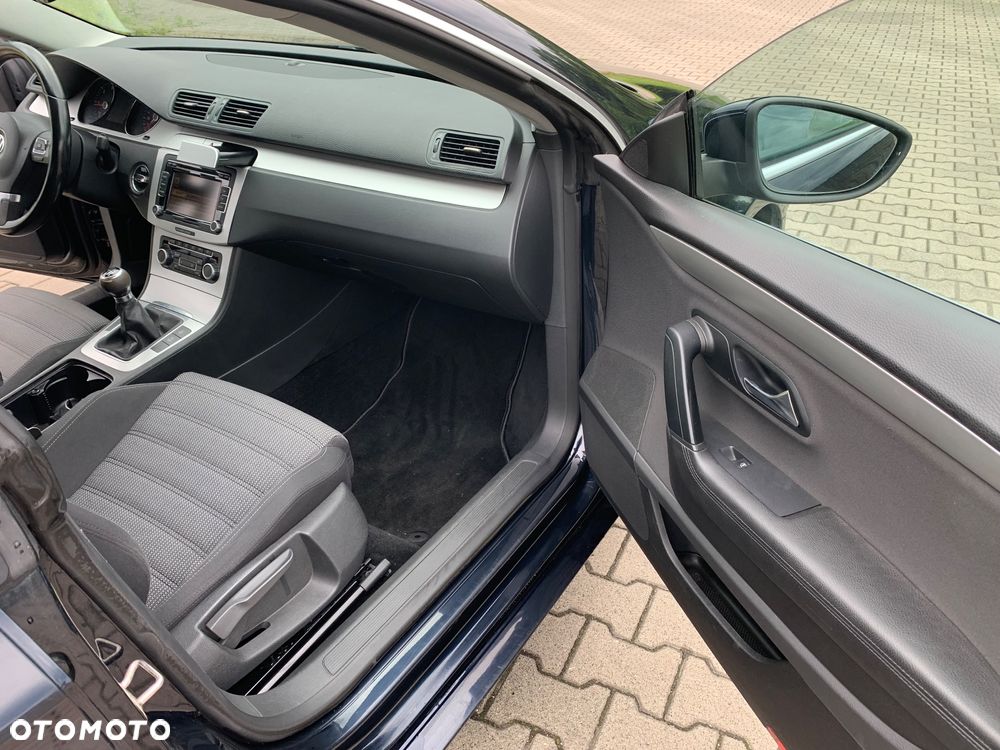 Volkswagen Passat CC 2.0 TDI BlueMotion Technology - 16