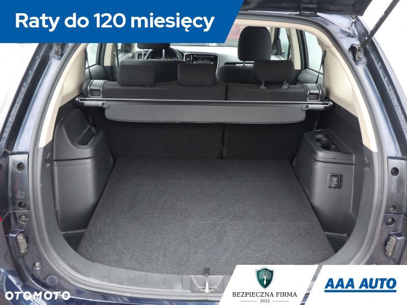 Mitsubishi Outlander - 16