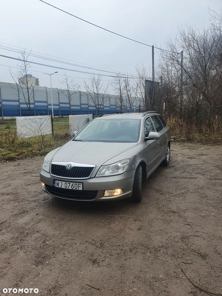 Skoda Octavia 1.6 TDI Ambiente - 1