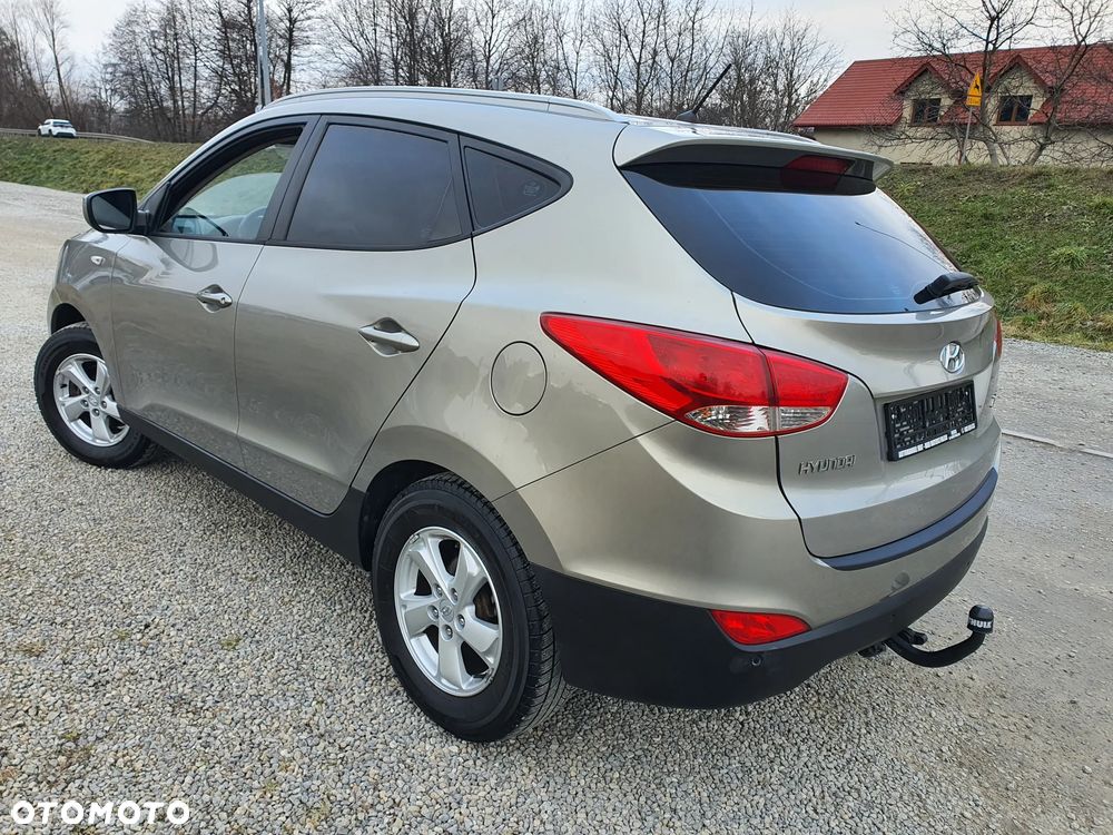 Hyundai ix35 2.0 2WD Comfort - 10