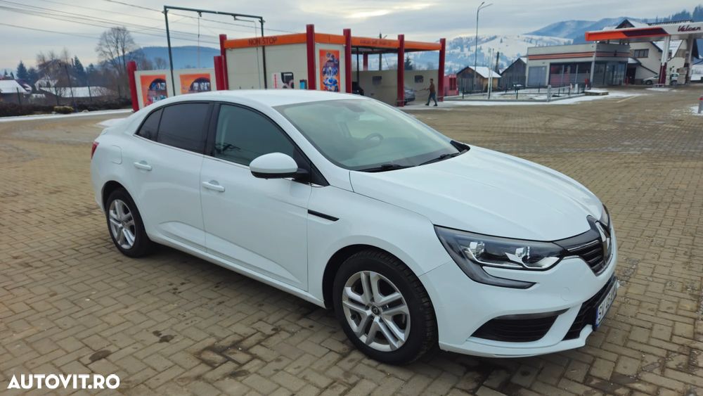 Renault Megane TCe GPF Zen - 6