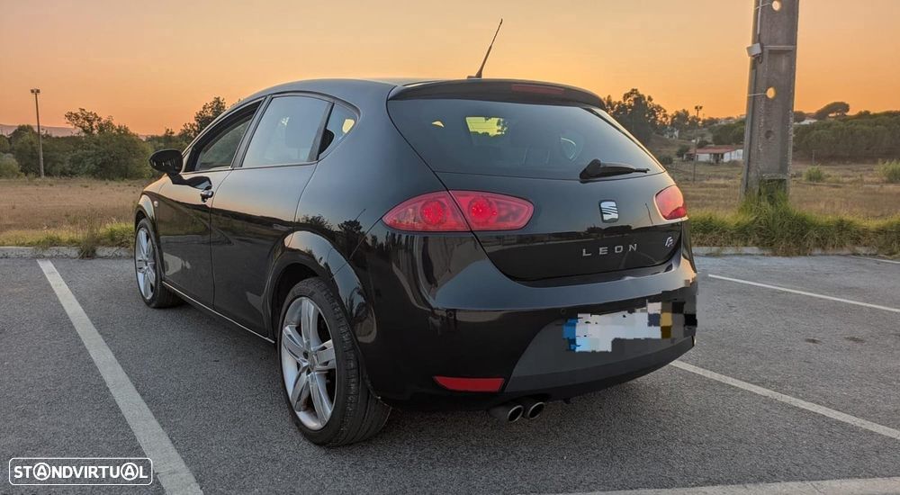 SEAT Leon 2.0 TDI FR - 5