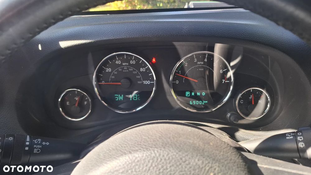 Jeep Wrangler - 8