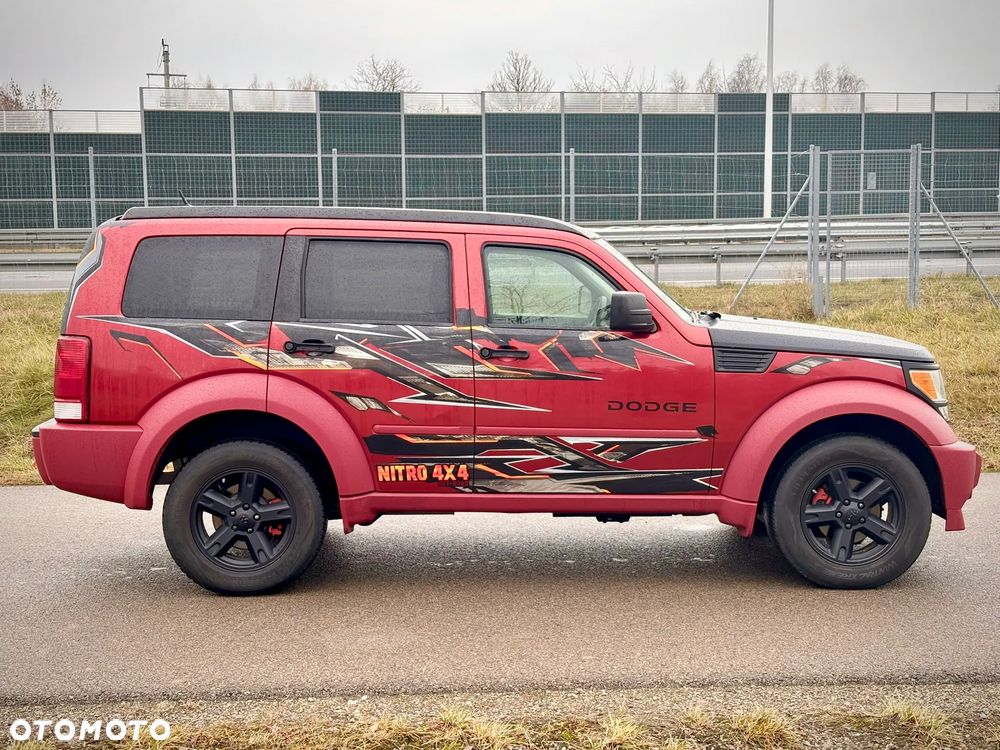 Dodge Nitro 3.7 V6 SLT 4WD - 3