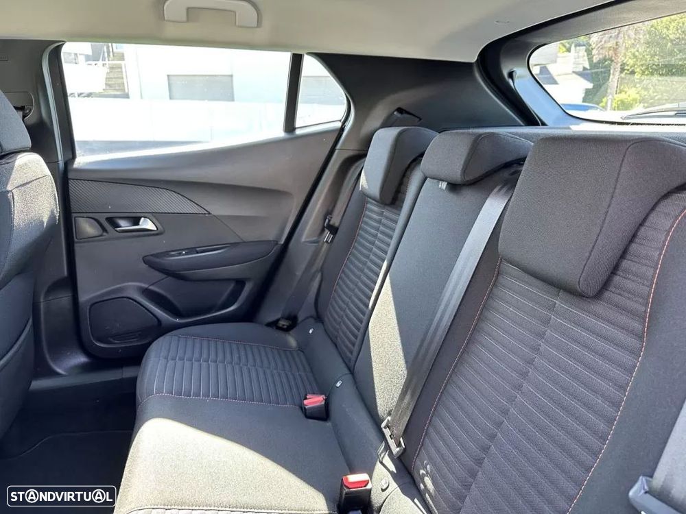 Peugeot 2008 BlueHDi 110 Active - 26