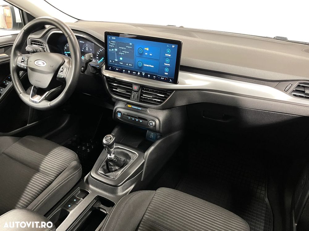 Ford Focus 1.0 EcoBoost MHEV Titanium - 9
