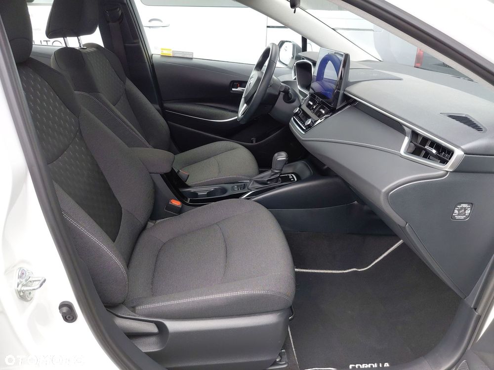 Toyota Corolla 1.8 Hybrid Comfort - 9