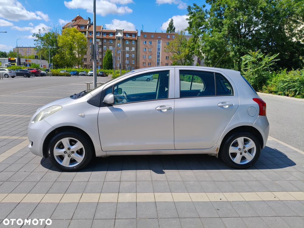 Toyota Yaris 1.4 D-4D Luna A/C - 11