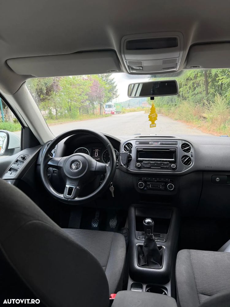 Volkswagen Tiguan 2.0 TDI 4Motion Sport & Style - 6