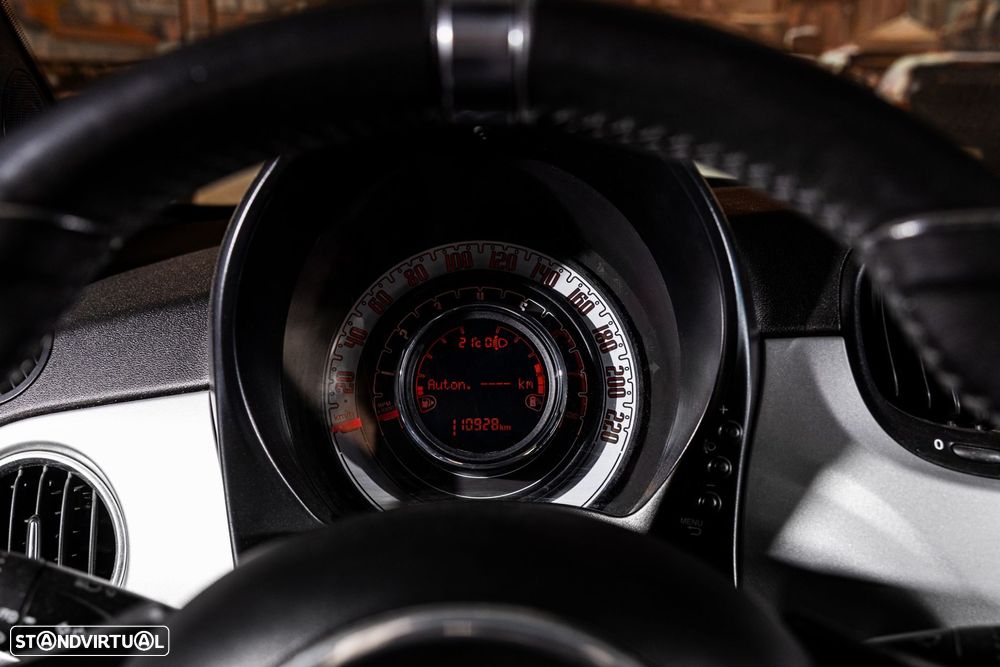 Fiat 500C 1.0 Hybrid Connect - 7