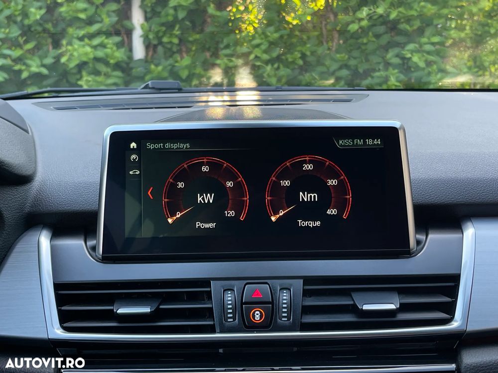 BMW Seria 2 218d Sport-Aut. Sport Line - 26