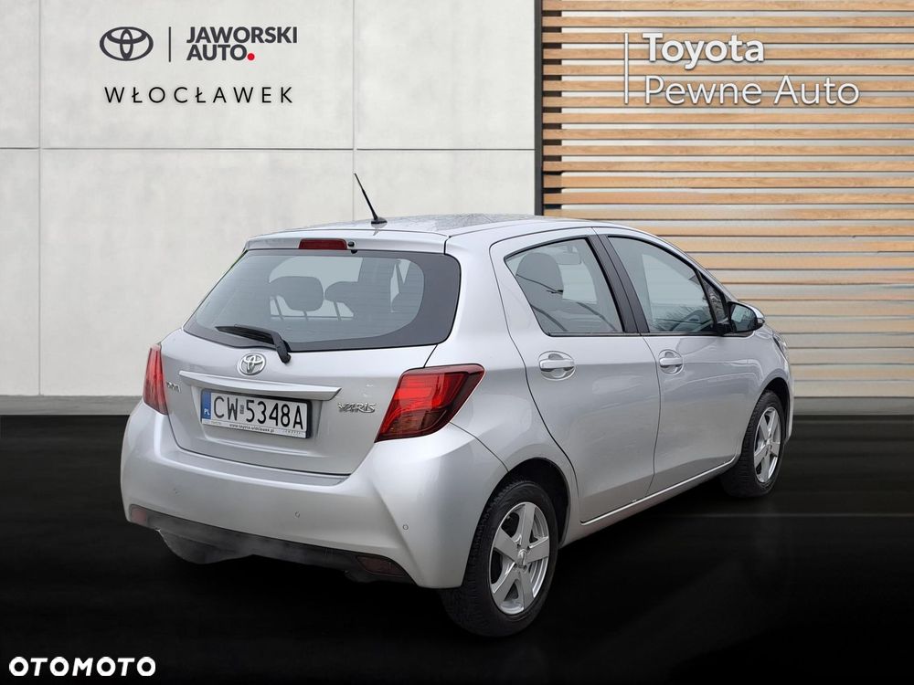 Toyota Yaris - 5