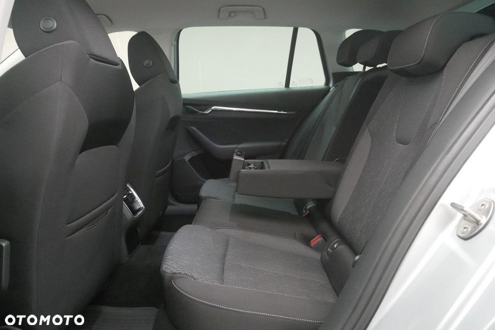 Skoda Octavia - 15