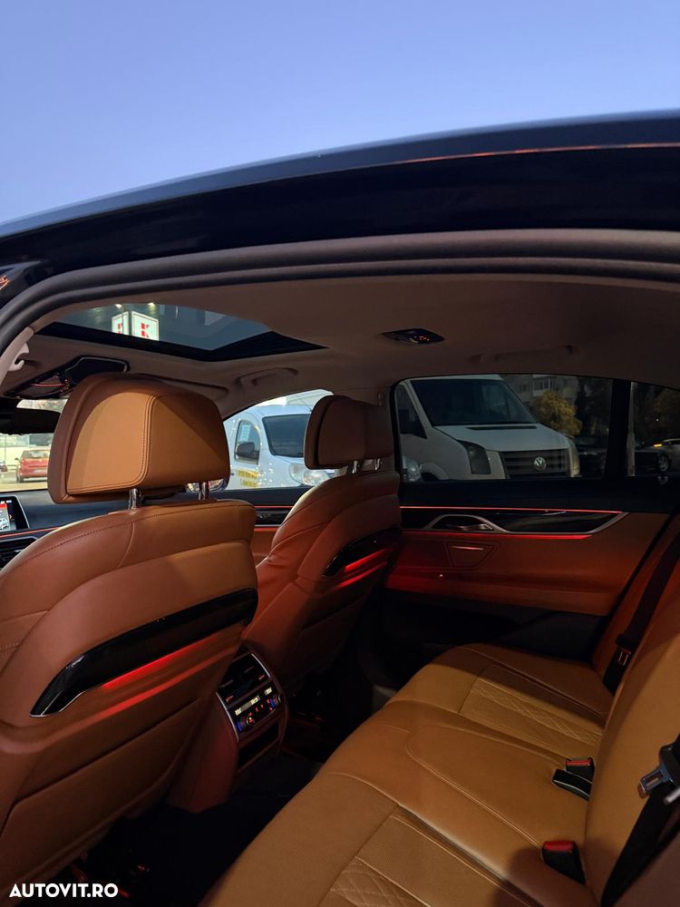 BMW Seria 7 - 22