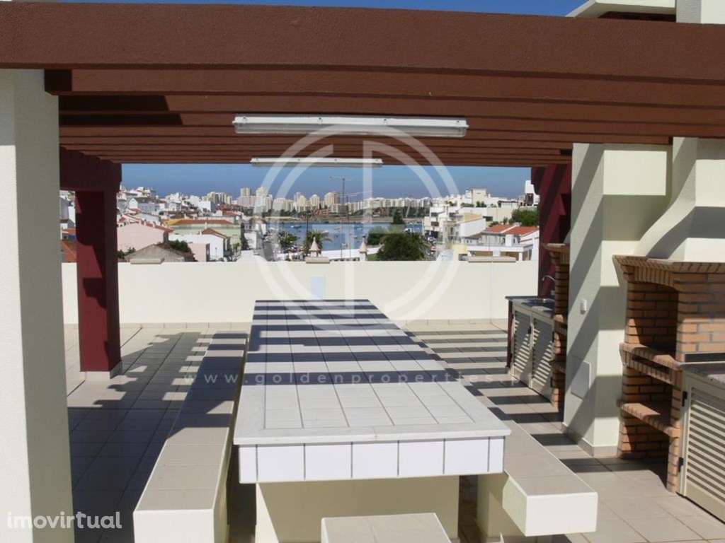 EDIFÍCIO BELCHIOR - FERRAGUDO - Grande imagem: 1/5