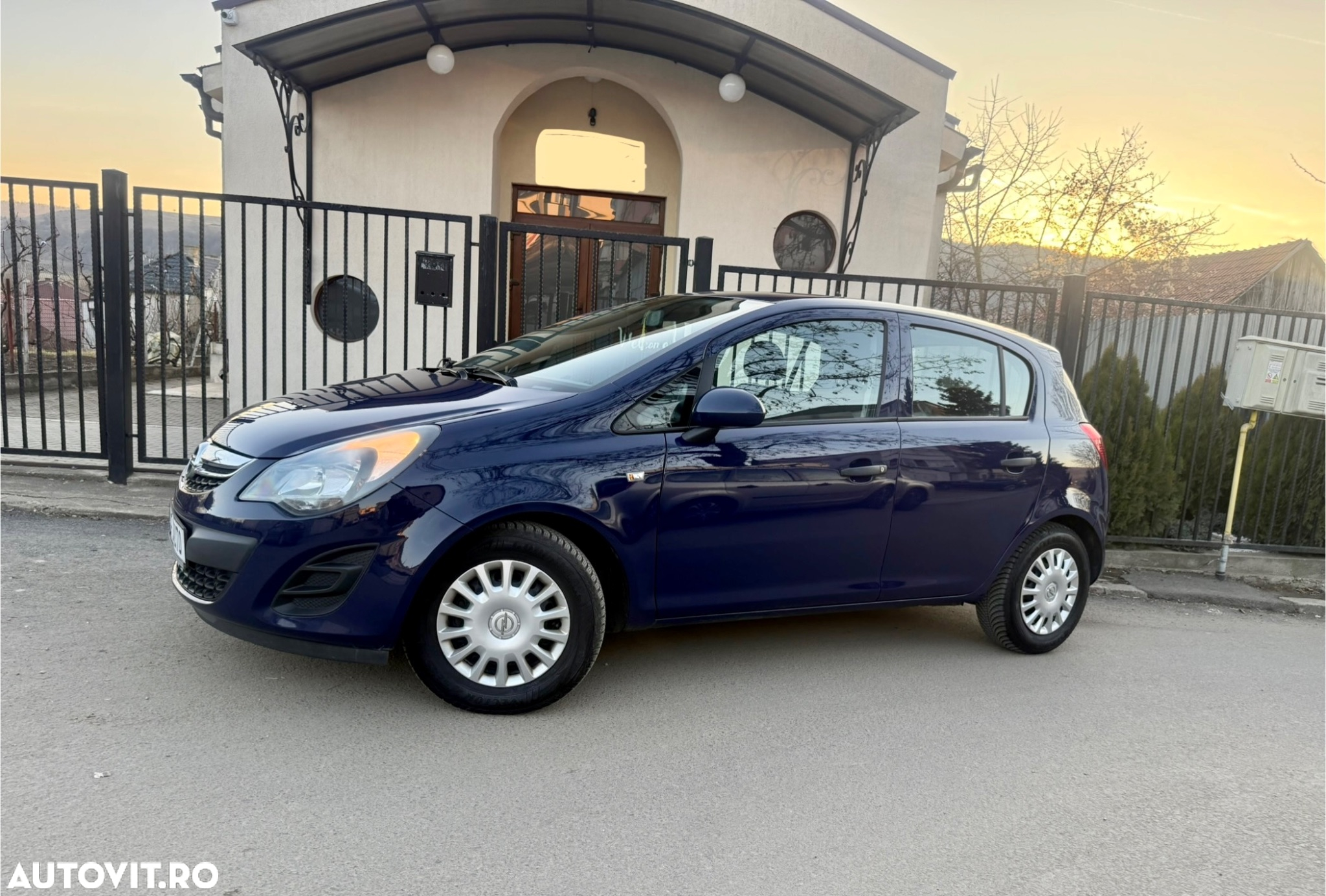 Opel Corsa 1.2 Enjoy - 6