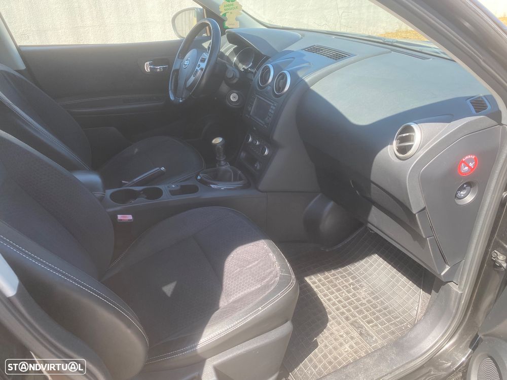 Nissan Qashqai +2 1.6 dCi Tekna Sport - 17
