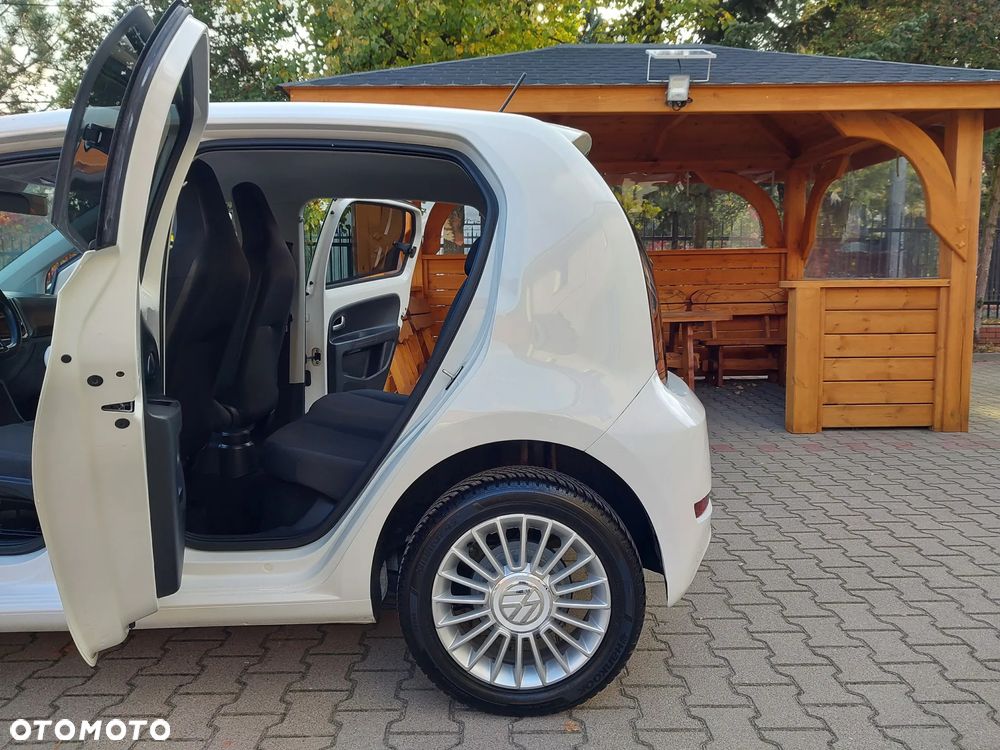 Volkswagen up! black - 16