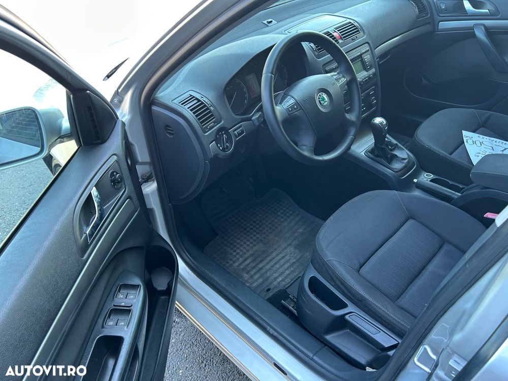 Skoda Octavia - 6