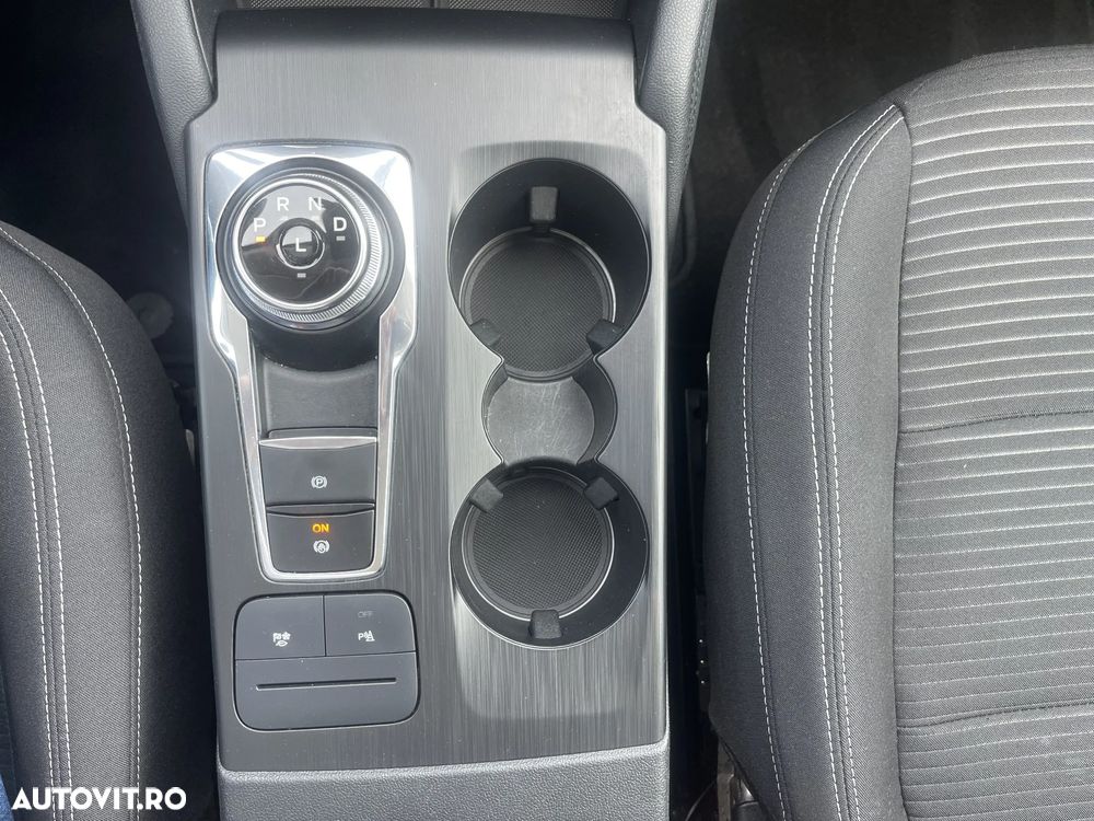 Ford Kuga 2.5 Duratec FWD FHEV - 28