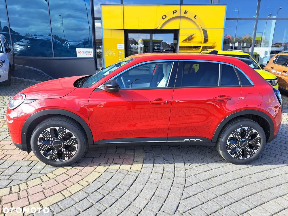 Fiat 600 1.2 Turbo Hybrid La Prima eDCT - 2