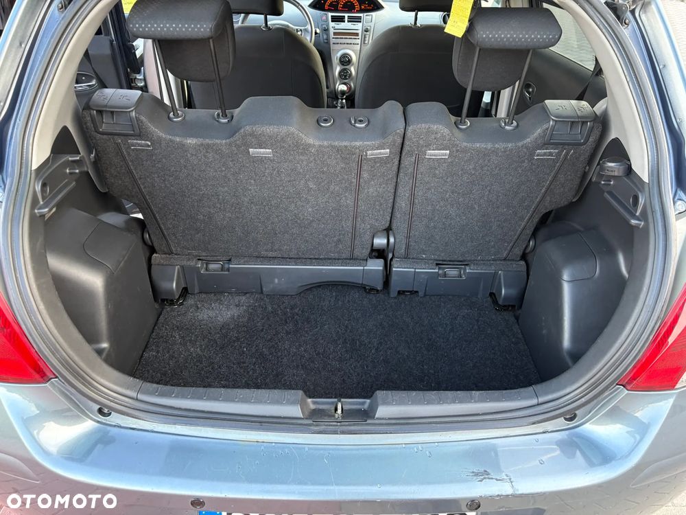 Toyota Yaris 1.33 VVT-i Sol - 21