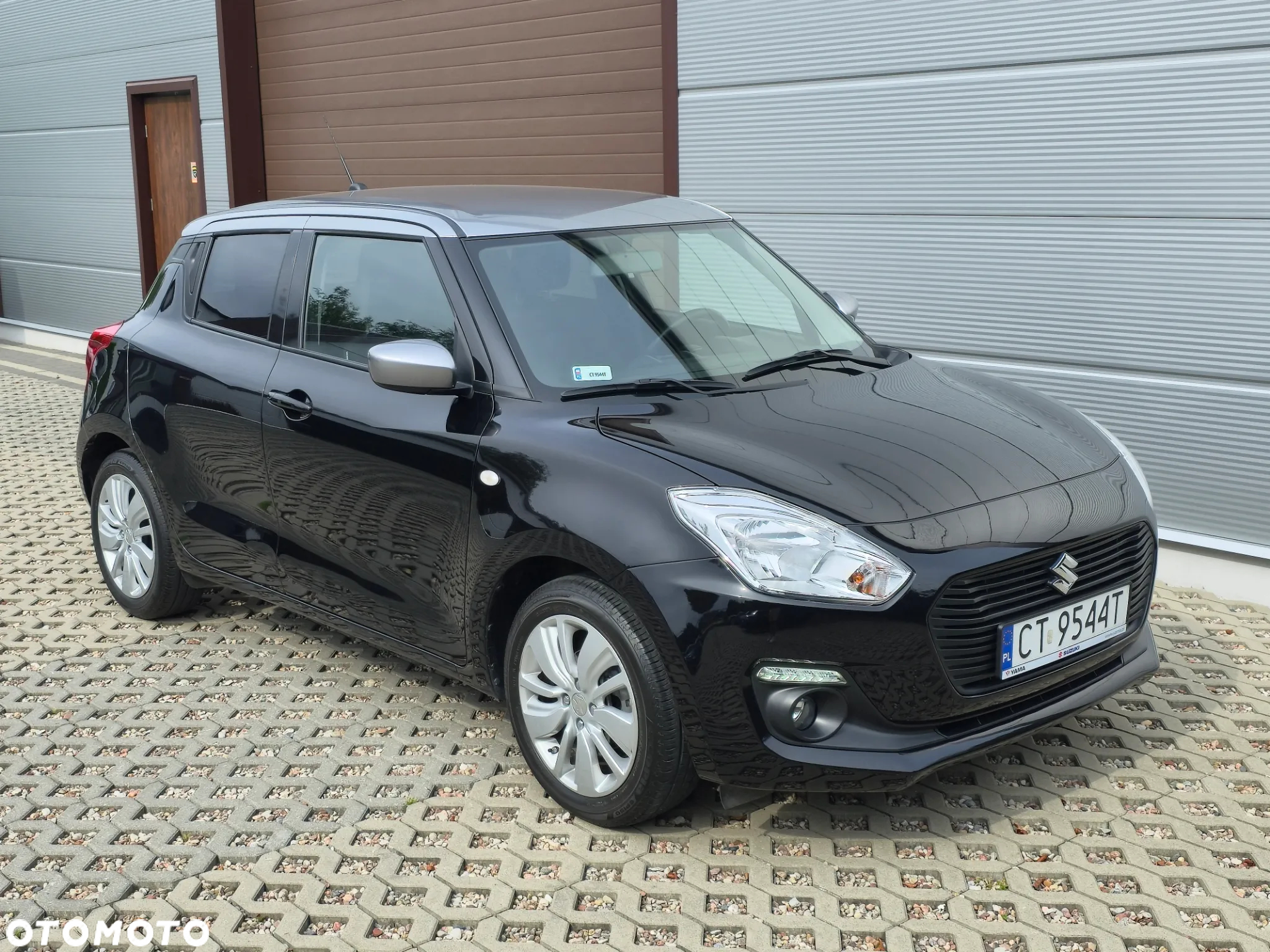 Suzuki Swift 1.2 Premium Plus - 20