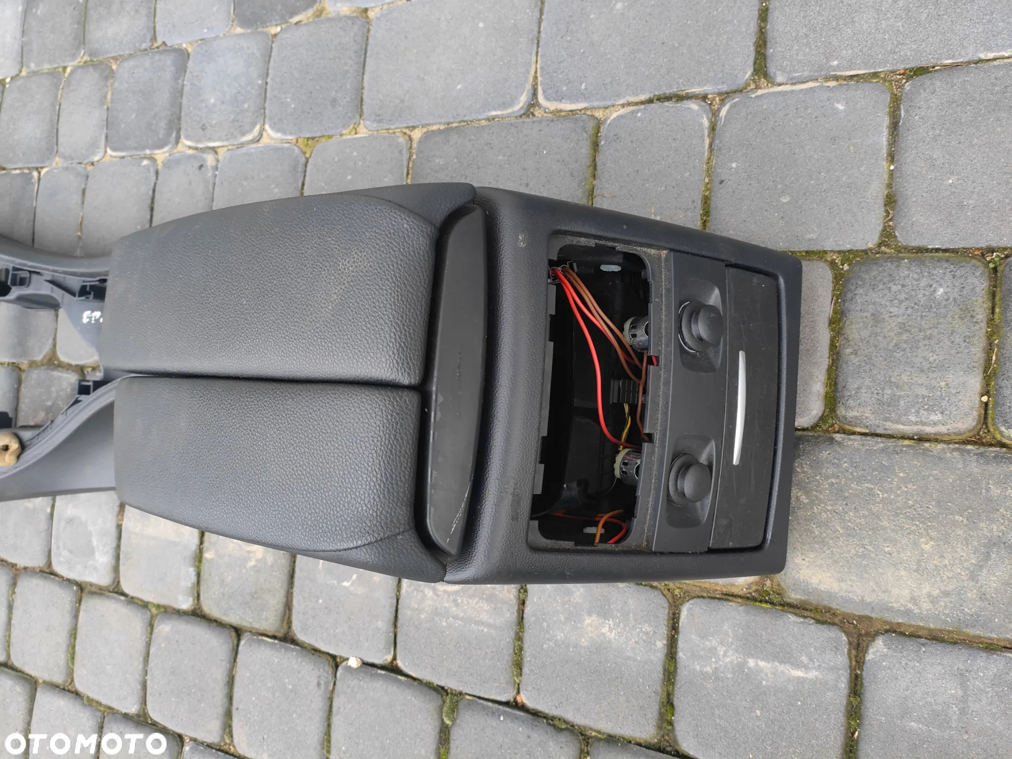 BMW E90 E91 LIFT TUNEL ŚRODKOWY PODŁOKIETNIK - 6