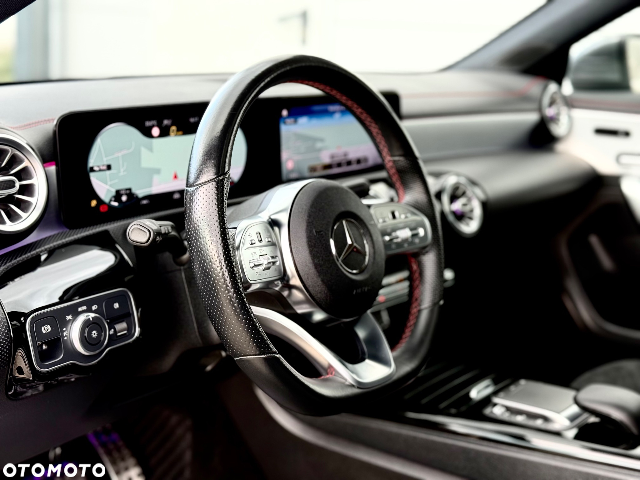 Mercedes-Benz CLA 200 d Shooting Brake 8G-DCT AMG Line Advanced Plus - 23