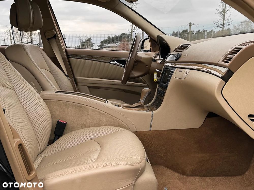 Mercedes-Benz Klasa E 500 4-Matic Avantgarde - 10