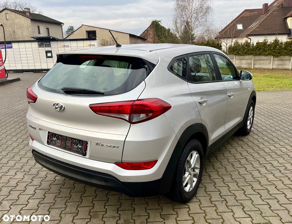 Hyundai Tucson blue 1.7 CRDi 2WD Classic - 8