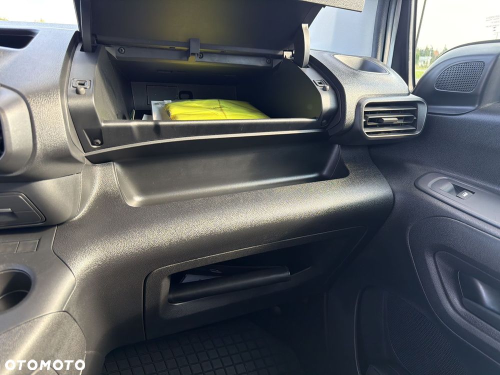 Toyota Proace City Verso Long 1.5 D-4D Combi - 24