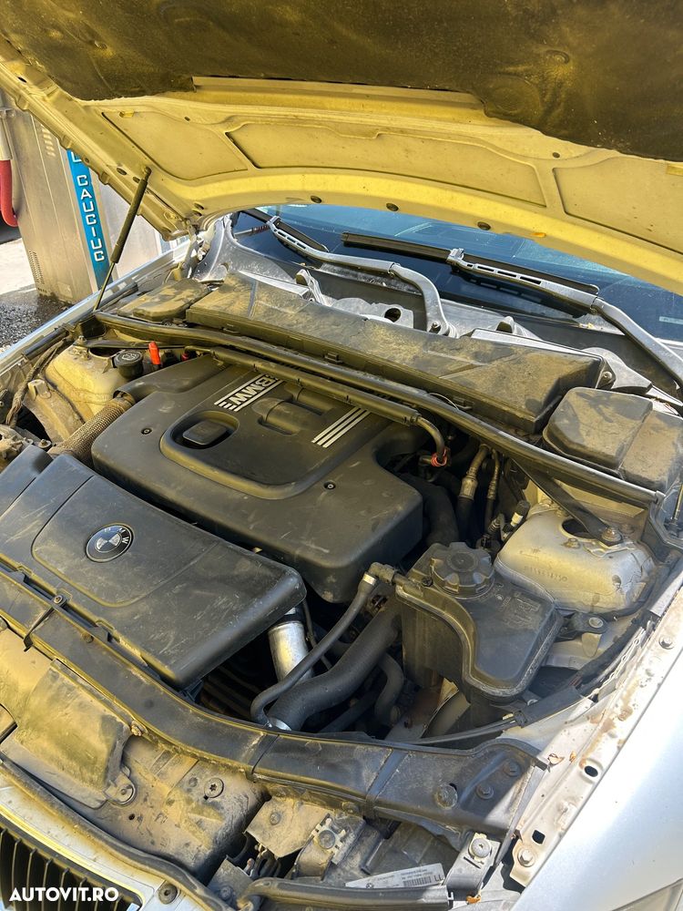 BMW Seria 3 320d - 9