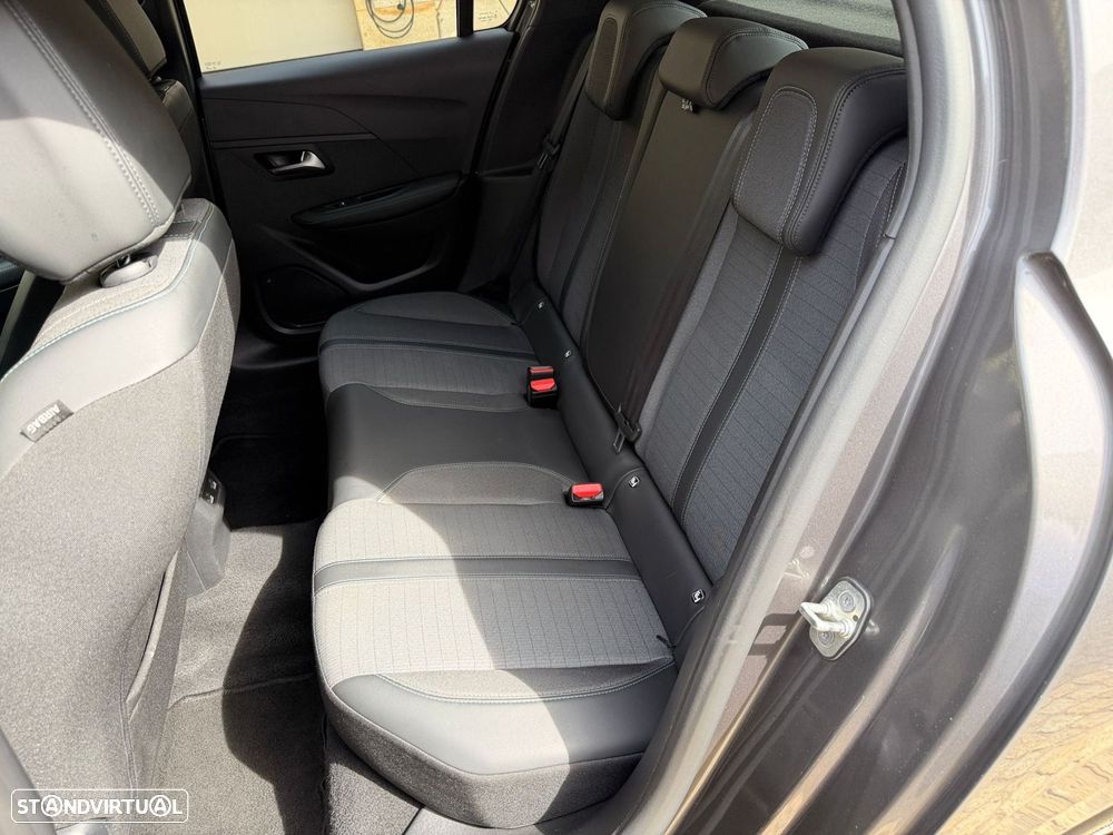 Peugeot 208 1.2 PureTech Allure Pack EAT8 - 17