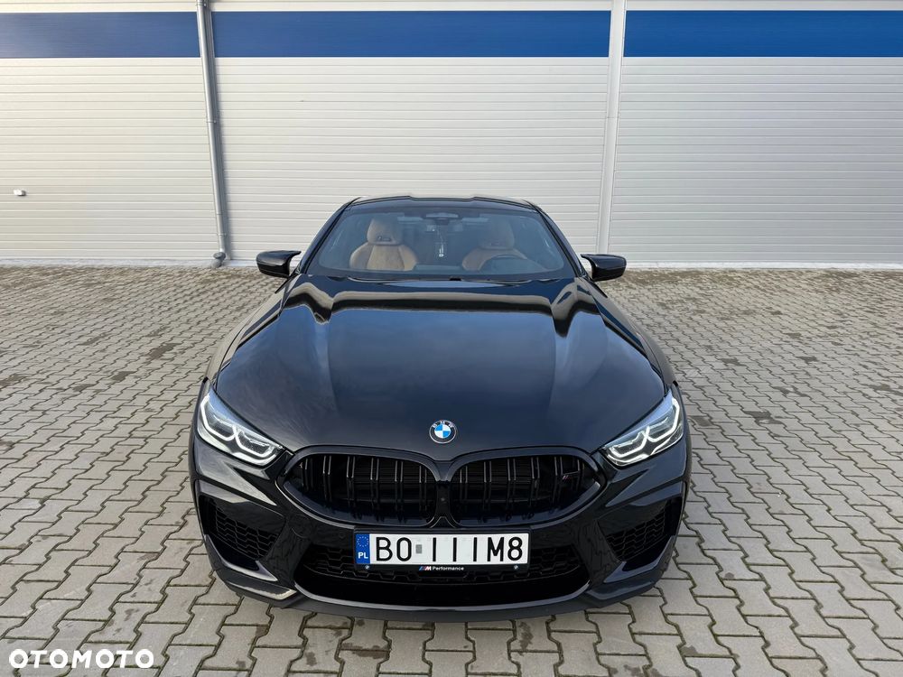 BMW M8 - 8
