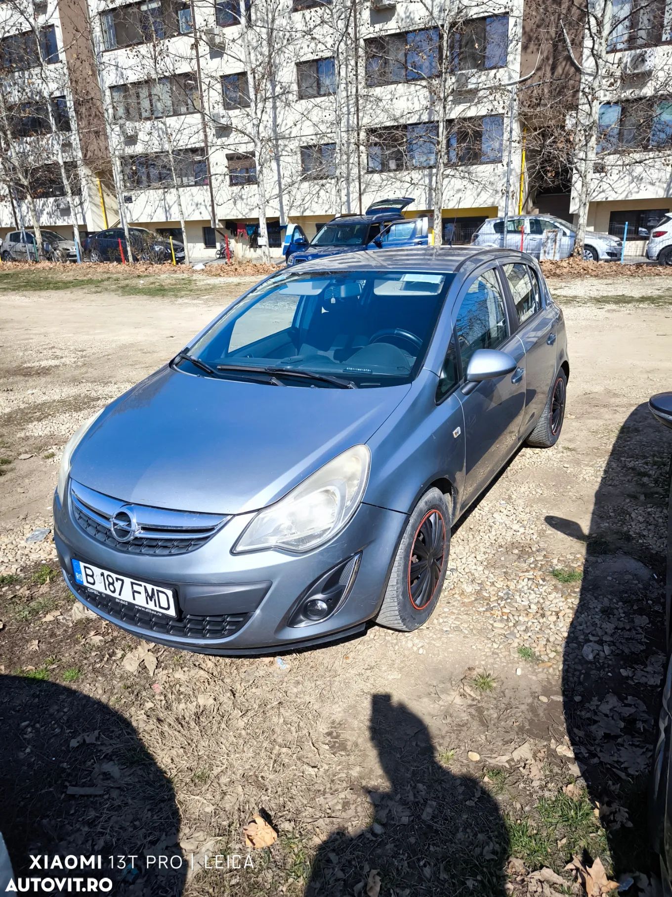 Opel Corsa 1.4 Cosmo - 1