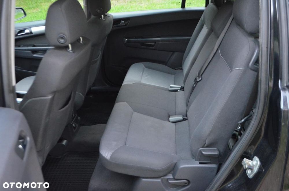 Opel Zafira 1.6 - 24