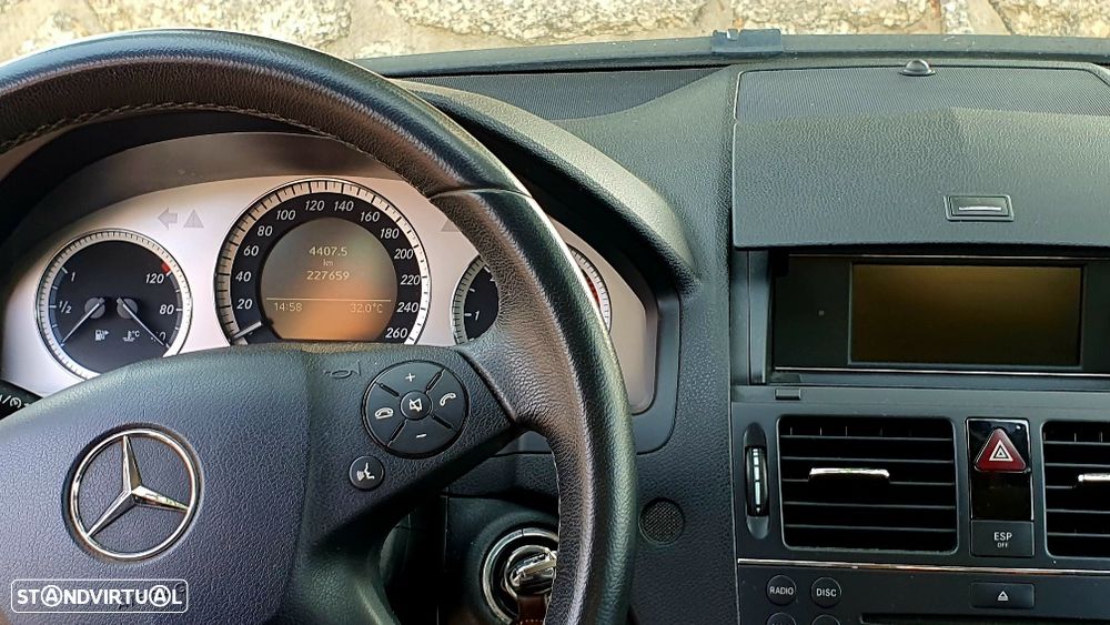 Mercedes-Benz C 200 - 2