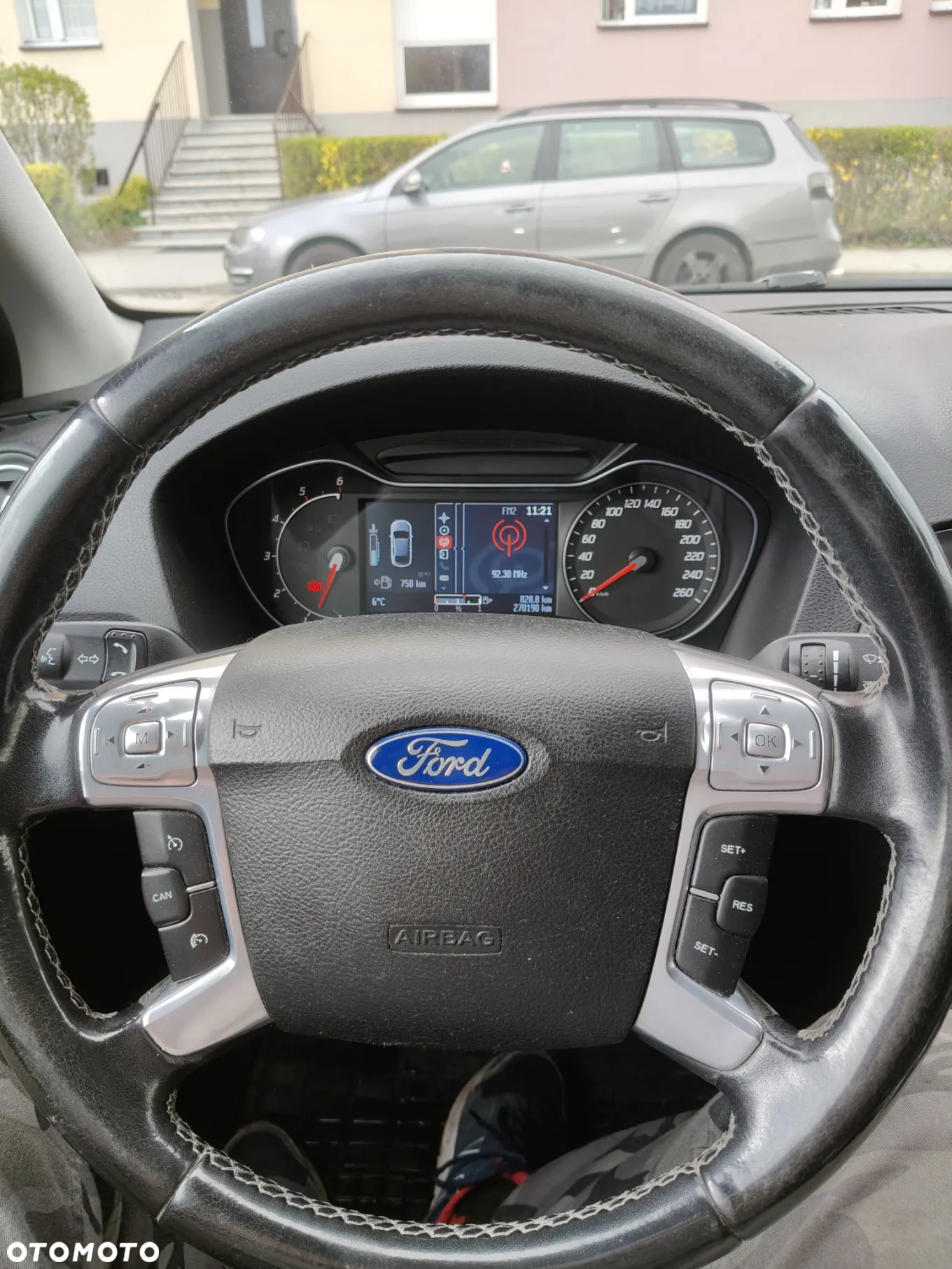 Ford Mondeo - 9